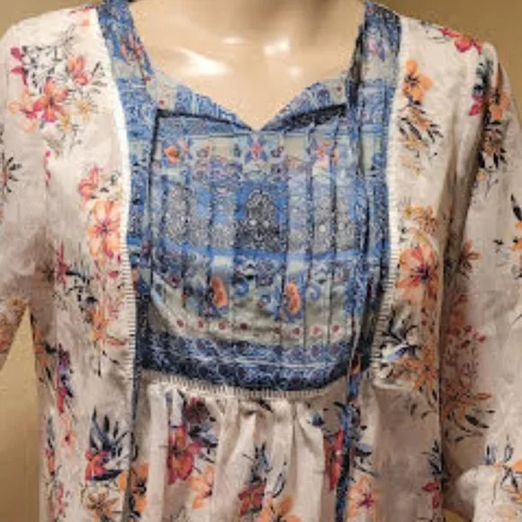 NWT Christopher & Banks curved hem flowy boho chic top w/ inner shell - Small - Picture 6 of 7